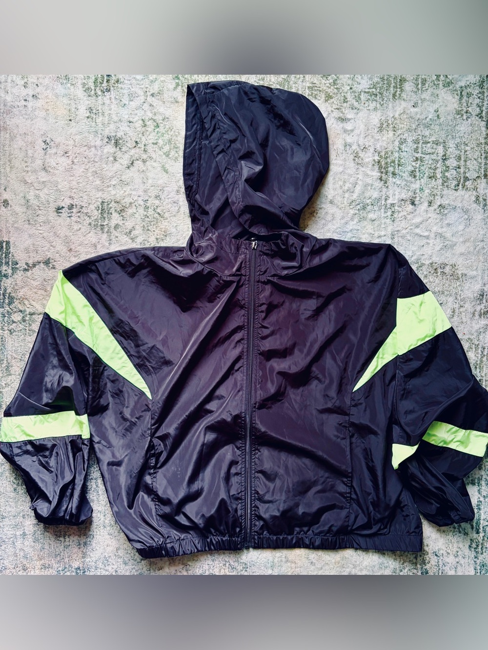 No Boundaries Juniors XXL 19 Black Neon Green Retro Hooded Windbreaker Jacket